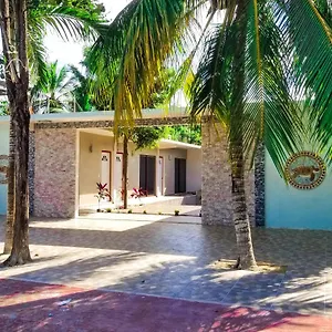 Blue Turtle Hotel Bacalar